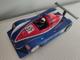 37 LOLA